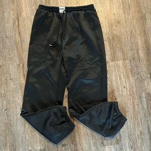 BLACK STREETWEAR SWEATS (XL TALL)